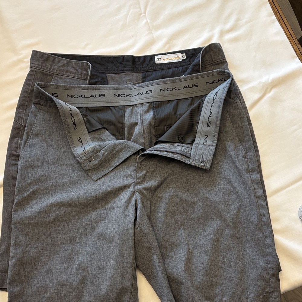 2pairs of shorts : Volcom Gray Men's Chino Shorts and Nicklaus